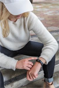 ACTIVITY TRACKER CON RILEVAZIONE DELLA TEMPERATURA